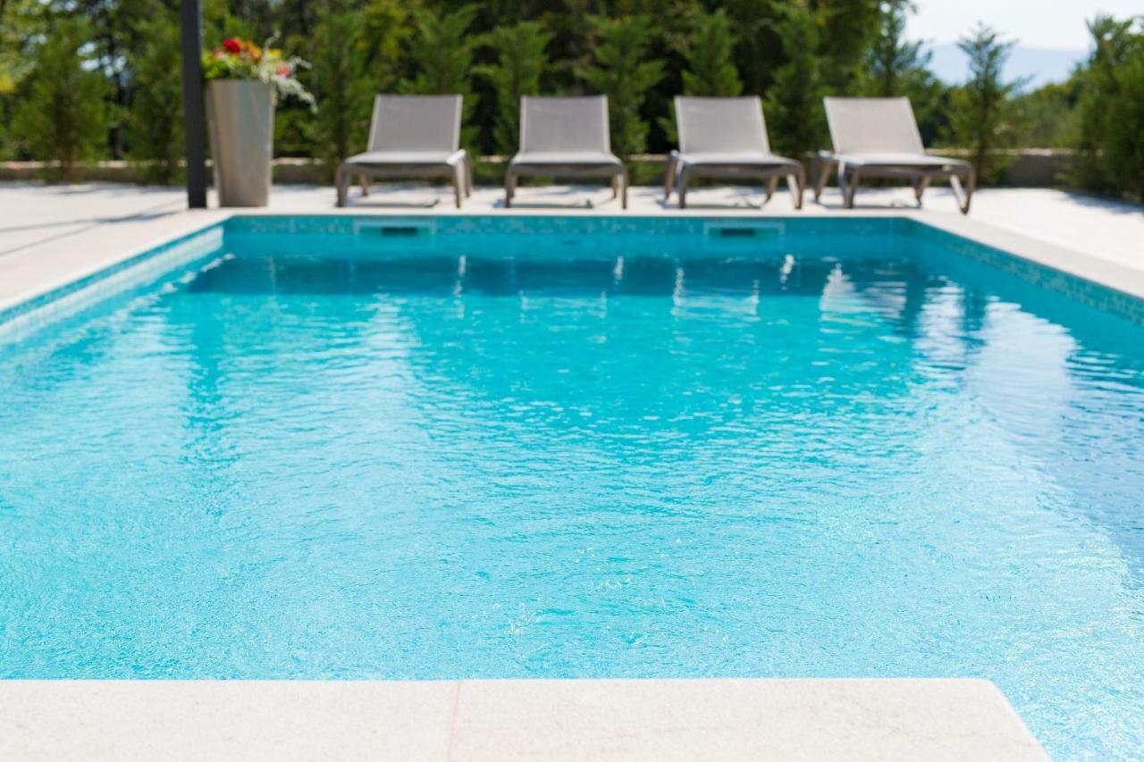 Holiday Home Elegant Vrh  المظهر الخارجي الصورة